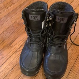 Ugg’s Australia Men’s Event Vibram waterproof Boot